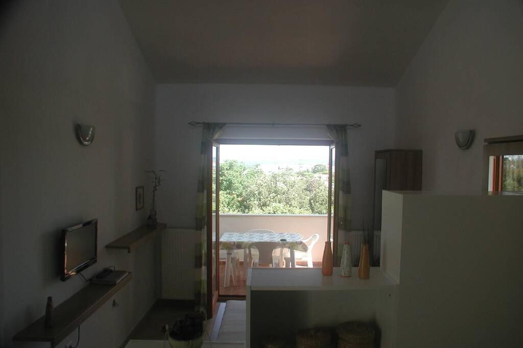 Stinjan-Studio Apartment Petric Póla Kültér fotó